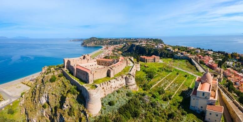 Isole Eolie da Milazzo: parcheggio e cosa vedere