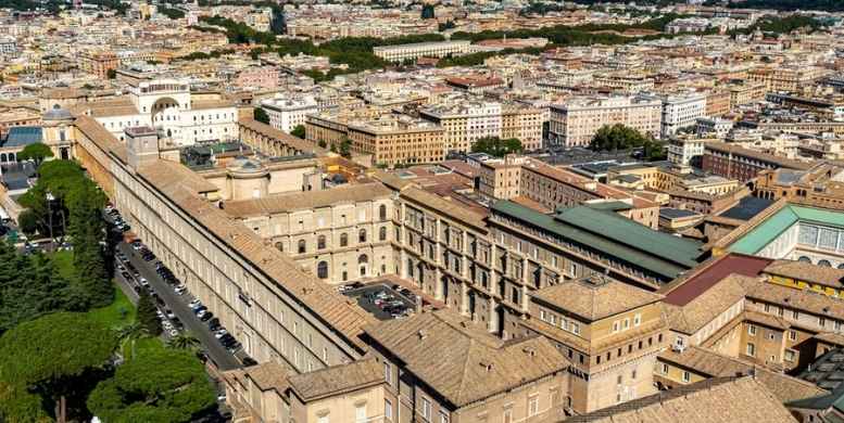 Visitare i Musei Vaticani in auto