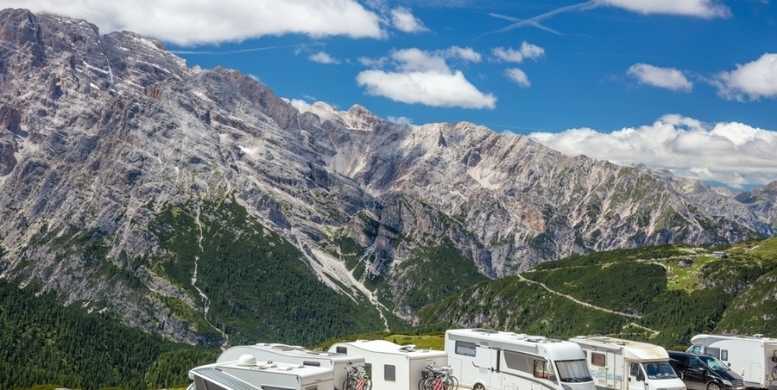 Dove parcheggiare il camper in città, porti, aeroporti, stazioni 